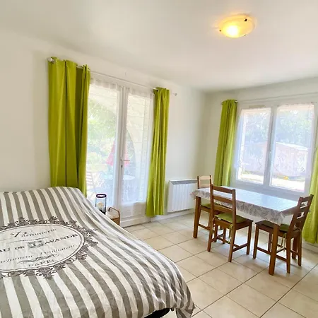 Chez Madou, T1 En Bas De Et Rez De Jardin à 900m De La Et Des Commerces Appartamento *